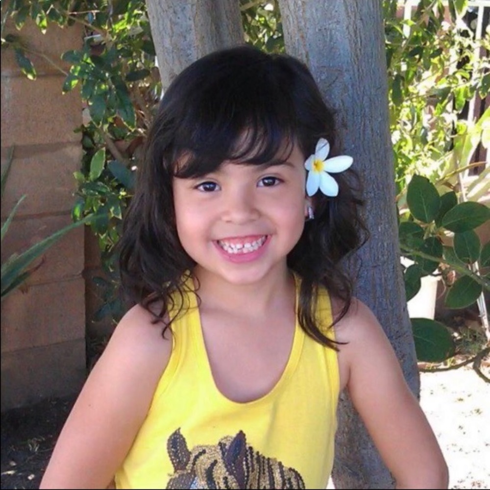 Meet your Posher, Maribel